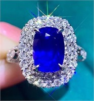 3.4ct Sri Lankan Sapphire 18Kt Gold Ring