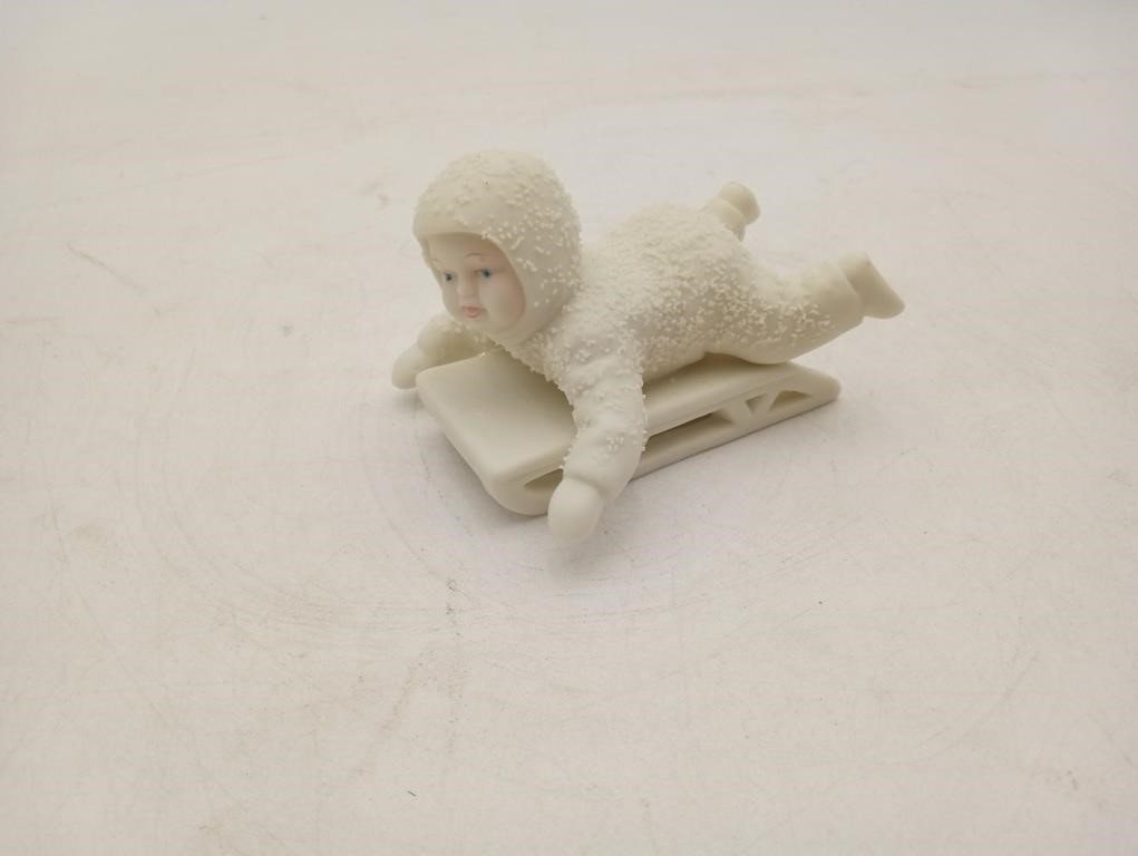 Snowbabies Dept 56 HOLD ON TIGHT