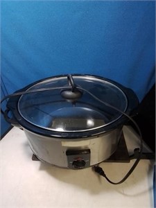 Stainless slow cooker with lift out insert and