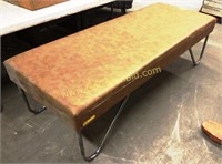 PROFEX TREATMENT TABLE - FAUX LEATHER COVERED WOOD