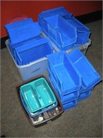 Plastic Containers 1 Lot