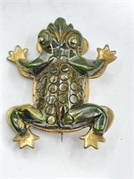 Possible Carved Jade Or Stone  Vtg Frog Brooch