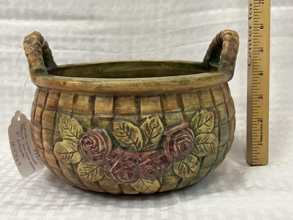 Weller Woodcraft Basket, Incised Mark, 8 x 6