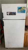 Kenmore 14 cubic Ft Refrigerator