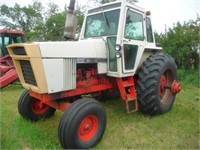 1975 Case 1370 tractor, Serial #8777336