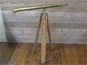 UNIQUE DECOR TELESCOPE NOT OLD BUT FULL SIZE BRASS
