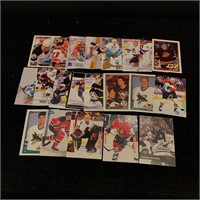 Mix of 1990s Hockey Cards, Wayne Gretzky