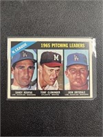 1966 TOPPS SANDY KOUFAX PITCHING LEADERS