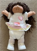 V - CABBAGE PATCH DOLL (P16)
