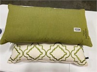 Two 26" cordination pillows 1 Ralph Lauren NWT