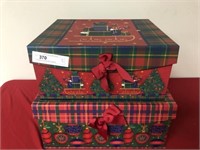 Christmas Gift Boxes with Ornaments