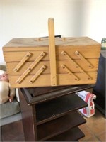 Collapsible sewing box