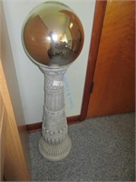 Gazing Ball & Stand