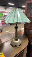 Vintage Tiffany style stained glass table lamp