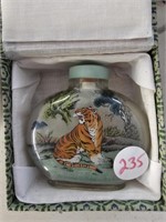 Limited Edition Painted Snuff Bottle