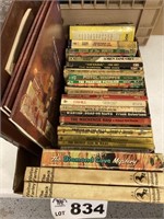 VINTAGE BOOKS