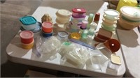 Misc tiny Tupperware items