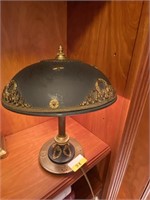ANTIQUE BLACK FRENCH LOW TABLE LAMP