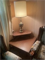 Square corner end table with lamp