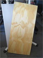 Sheet of White Plexi and A-Grade Plywood