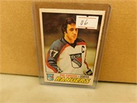 1977 OPC Phil Esposito #55 Hockey Card