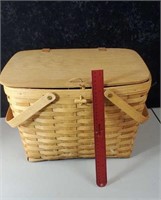 1991 Large Longaberger picnic basket