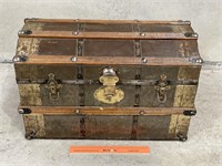 Vintage Timber & Metal Travel Trunk - 670 x 430