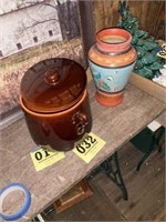 Ceramic pot and Mexico vase