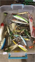 Tub lot of fishing lures, with hooks over 25 ,