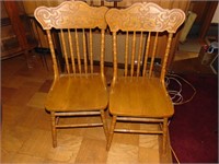 set of 2 oak pressed back chairs
