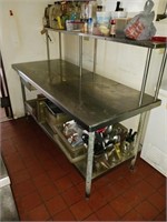 STAINLESS TABLE WITH SHELF