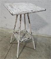 Crackle paint stand 15"15"29"