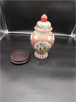 Asian ginger jar w/lid