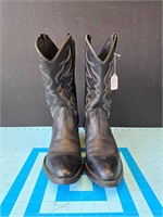 Men's Justin Boots 9.5D only worn a few times