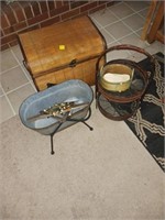 WICKER BASCKET WITH FABRIC AND 2SHELF BASCKET,
