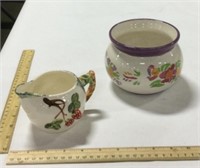 2 ceramic pottery pieces