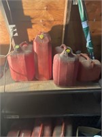 4 Jerry Cans