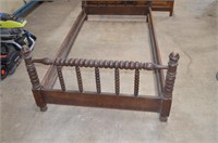 Antique Full Size Wood Bed w/Rails