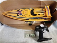 Radio control racing boat untested