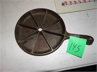 Cast iron Pie pan