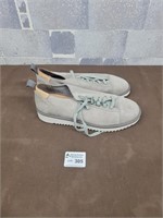 Geox Italian shoe size 9