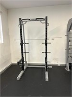 Precor 611 Half Rack/Squat Rack, Lifting Platform