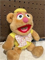 Vtg 1985 hasbro muppets Fuzz Bear