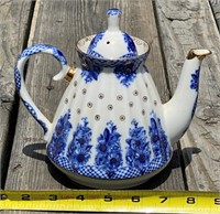 Russian Blue & White Tea Pot