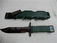 12" BOWIE KNIFE WITH PLASTIC SHEATH