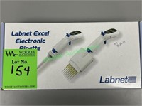 Labnet Excel Electronic Pipette