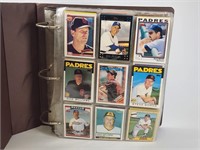 BINDER FULL OF ASSORTED BASEBALL CARDS