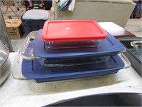 3-- PYREX BAKING DISHES W/ LIDS