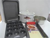 Proctor Silex Slow Cooker / Baking Pans - Lot