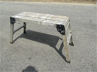 Aluminum Bench 19-1/2"T x 30"W
